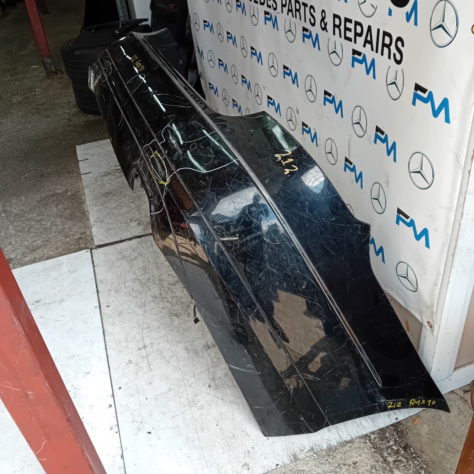 MERCEDES E-CLASS W212 ESTATE REAR BUMPER BLACK 2014 A2128851625 FMX90