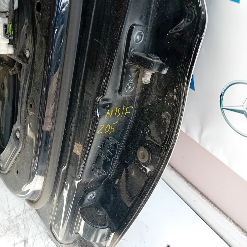 MERCEDES BENZ C-CLASS W205 PASSENGER SIDE FRONT DOOR N/S/F BLACK FMD116
