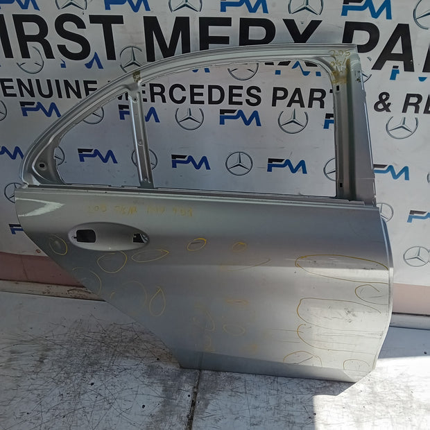 MERCEDES C-CLASS W205 SLN DRIVER REAR DOOR OSR SILVER 2014 ON FMD451