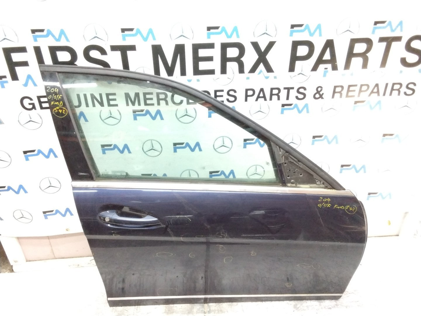 MERCEDES C-CLASS W204 SLN DRIVER FRONT DOOR OSF BLUE 2008-14 FMD542