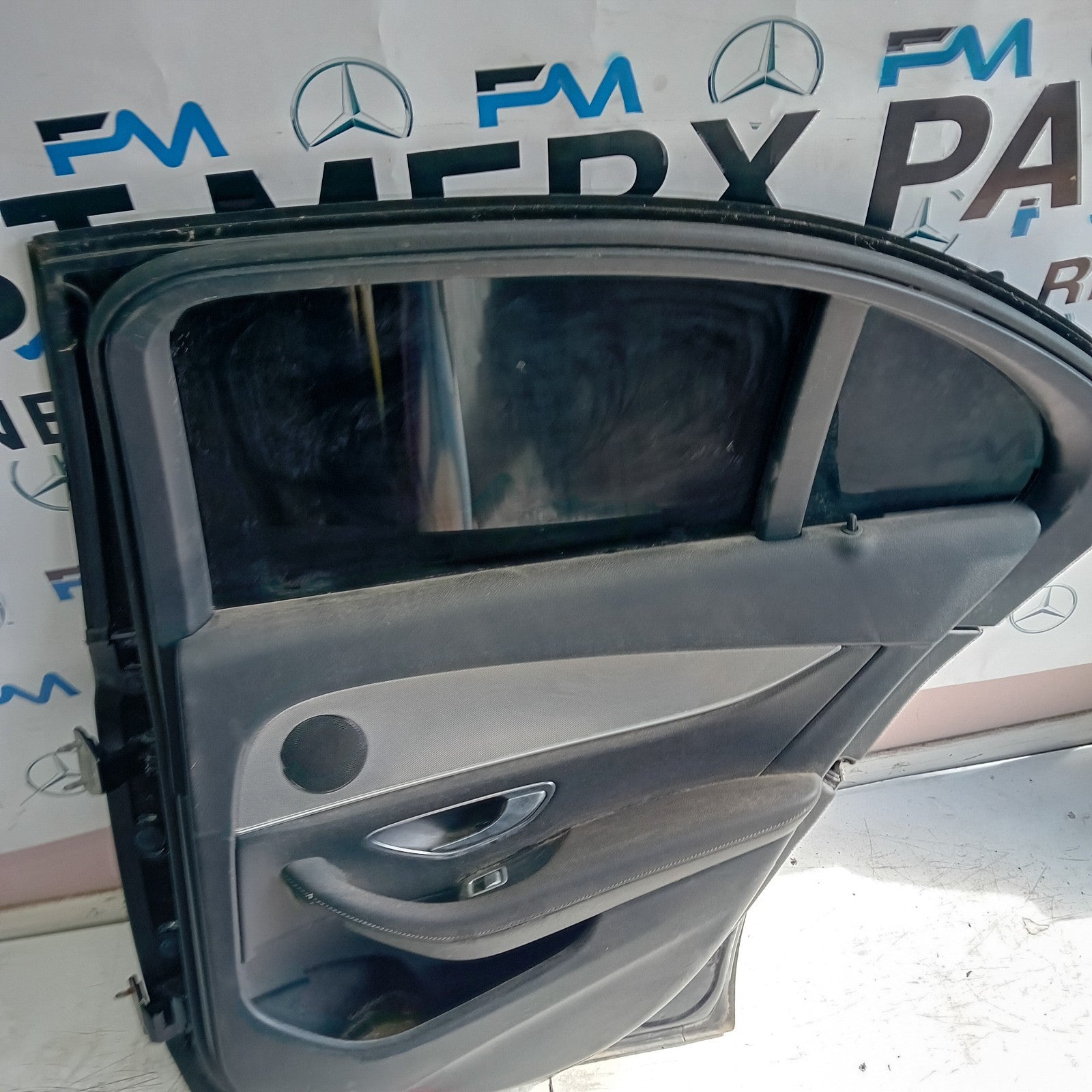 MERCEDES E-CLASS W213 SALOON DRIVER REAR DOOR OSR BLACK 2016 ON COMPLETE FMD195