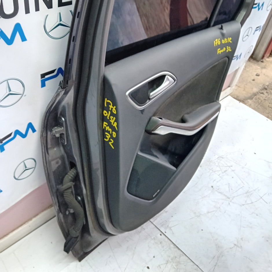 MERCEDES BENZ A-CLASS W176 DRIVER SIDE REAR DOOR O/S/R COMPLETE GREY FMD32