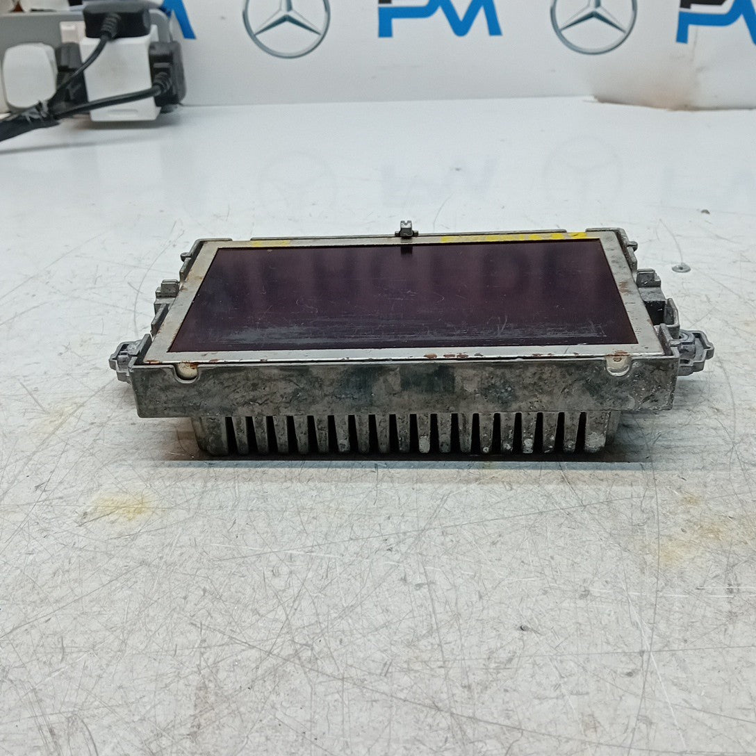 MERCEDES BENZ  E-CLASS W212  DISPLAY SCREEN A2129002216 2013 ON FM001632