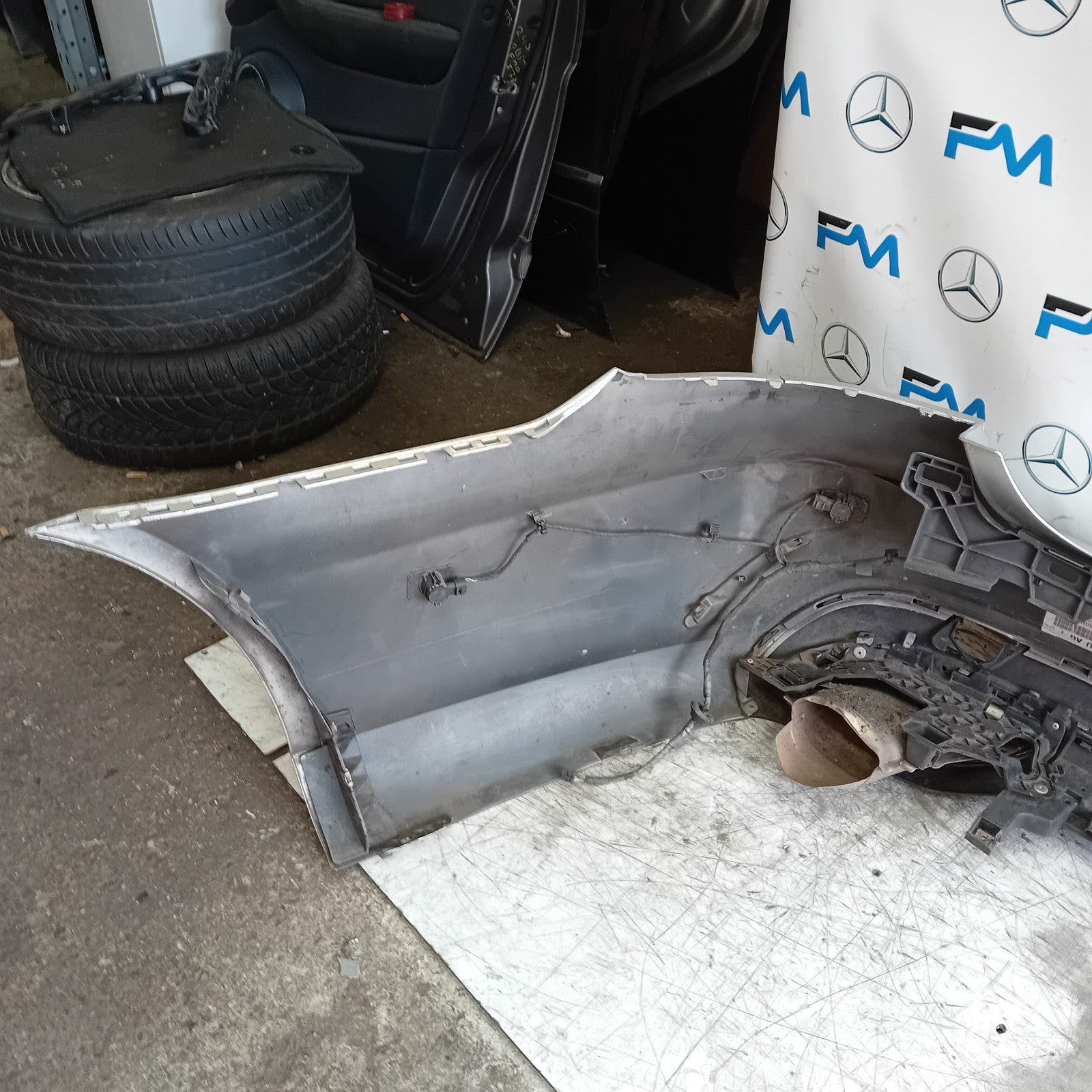 MERCEDES BENZ E-CLASS W212 REAR BUMPER SILVER 2014 A2128853238 FMX123