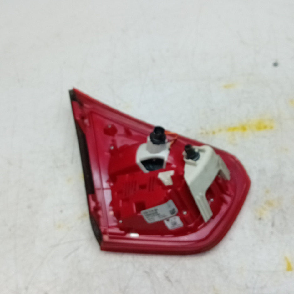 MERCEDES GLA X156 DRIVER RIGHT OS REAR INNER TAIL LIGHT A1569061258 2015 FMT277
