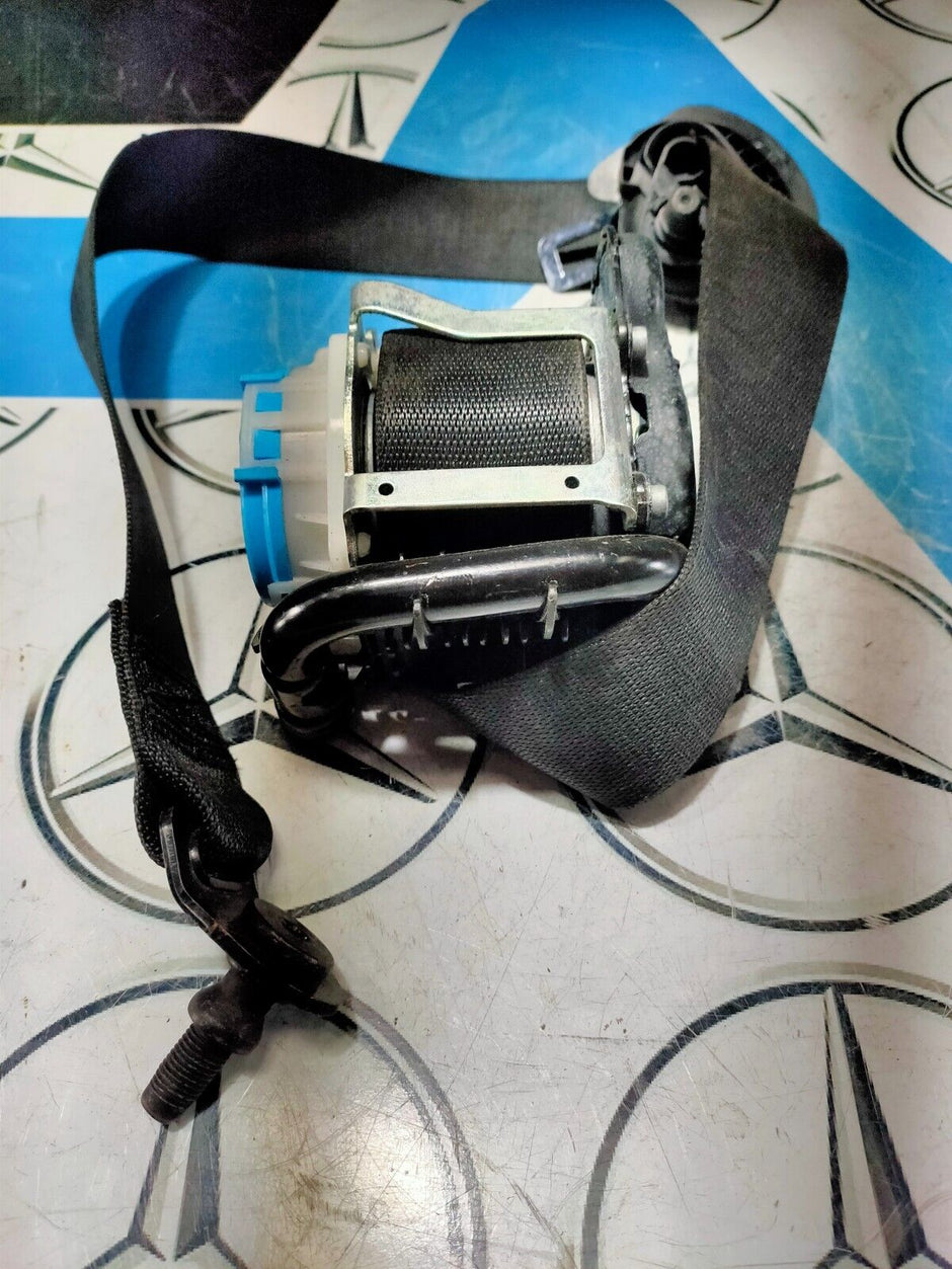 MERCEDES A CLASS SEAT BELT FRONT LEFT SIDE A1768600185 W176 2012 - 2018