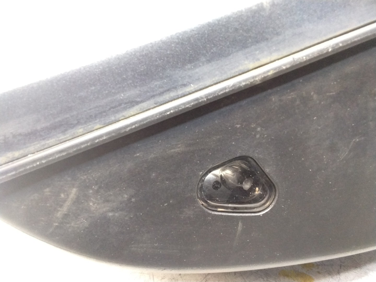MERCEDES C-CLASS  W204 PASSENGER SIDE WING MIRROR A2048106593 GREY FMM18