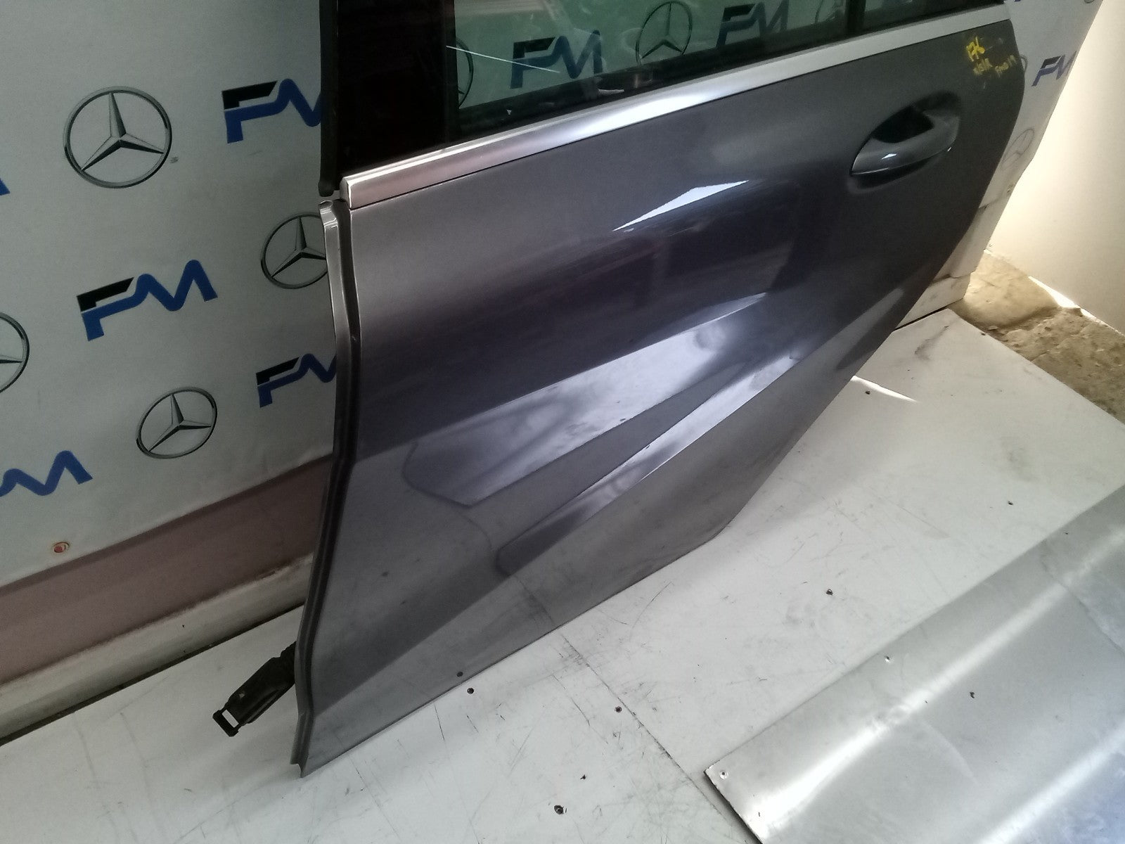 MERCEDES BENZ A CLASS W176 PASSENGER SIDE REAR DOOR ( NEAR SIDE REAR ) FMD19