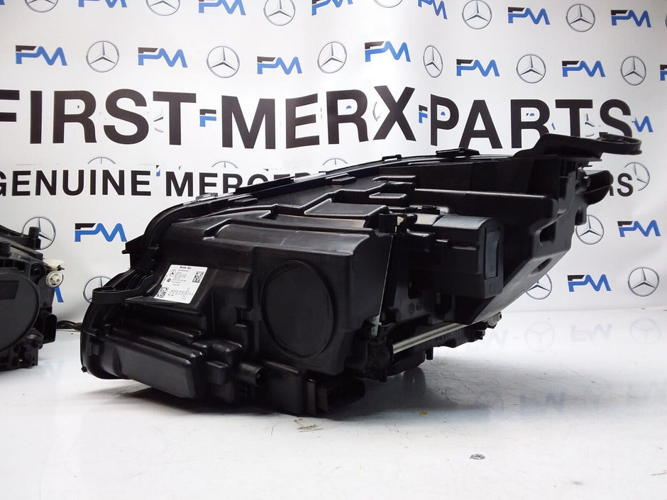 2020 MERCEDES E-CLASS W213 O/S Driver Side Front Headlight A2139064604 FMH32