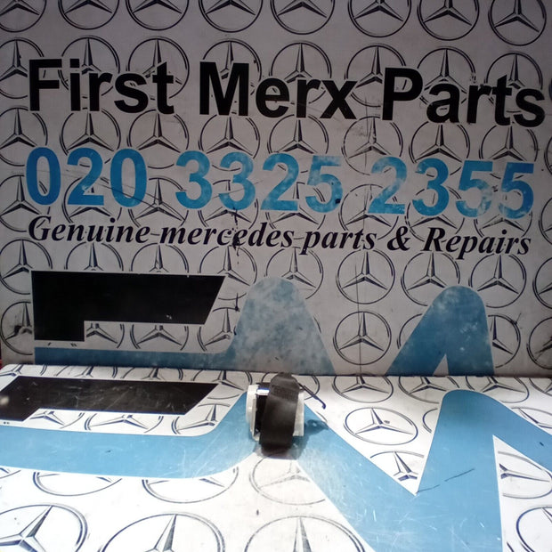 2009/2016  MERCEDES BENZ W212 E CLASS REAR MIDDLE CENTRE SEAT BELT A2128605785