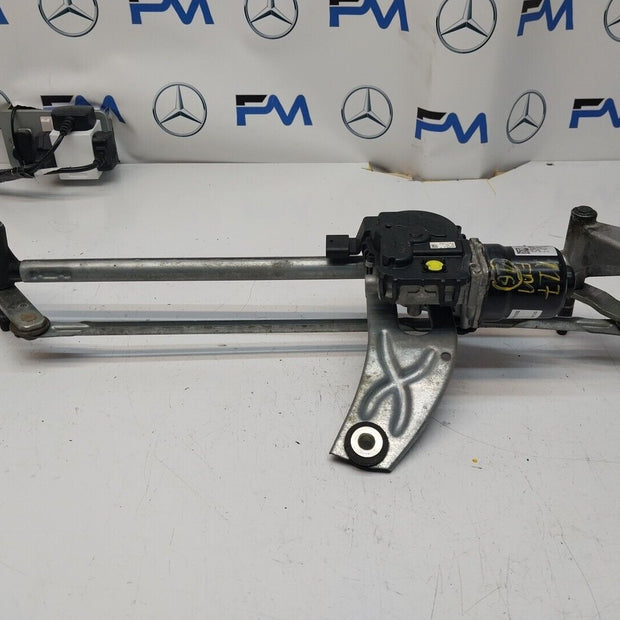 MERCEDES-BENZ A CLASS W177  FRONT WIPER MOTOR WITH LINKAGE A1779064801 FM00240