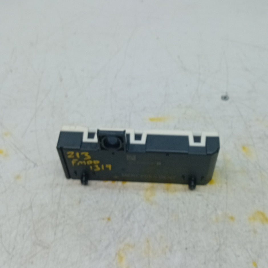 MERCEDES E-CLASS TAILGATE CONTROL MODULE W213 A2139004711 2016 ON FM001319