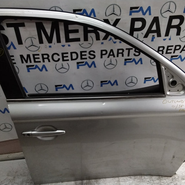 MITSUBISHI OUTLANDER MK3 DRIVER FRONT DOOR OSF SILVER COMPLETE 2013 FMD305