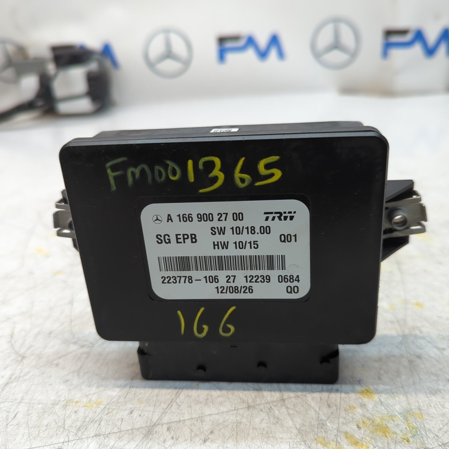 MERCEDES B-CLASS PARKING BRAKE CONTROL UNIT W166 A1669002700 FM001365