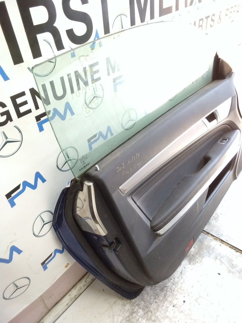 MERCEDES BENZ E-CLS W207  PASSENGER FRONT DOOR NSF BLUE 2009-16  FMD593
