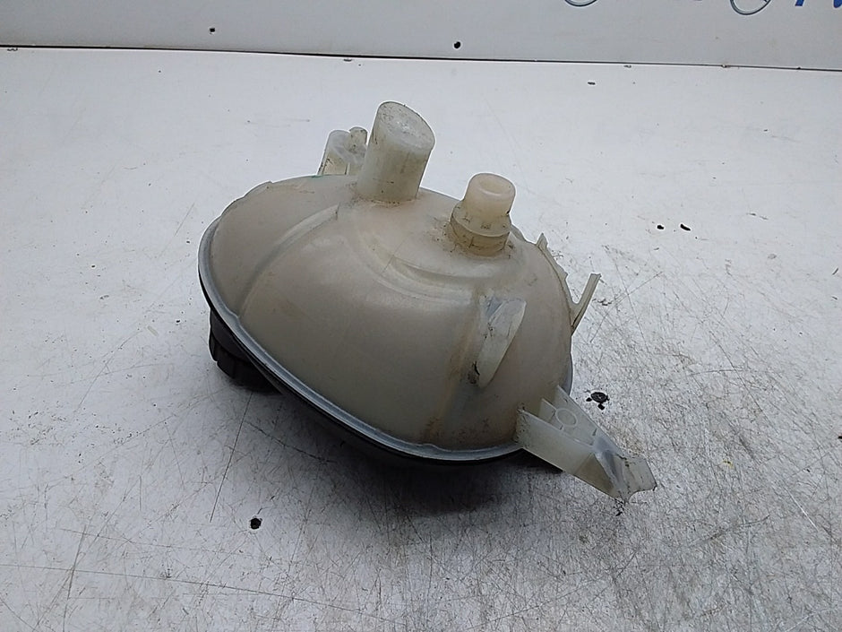 MERCEDES BENZ  C-CLASS W205 COOLANT EXPANSION TANK A2055000049 FMR472