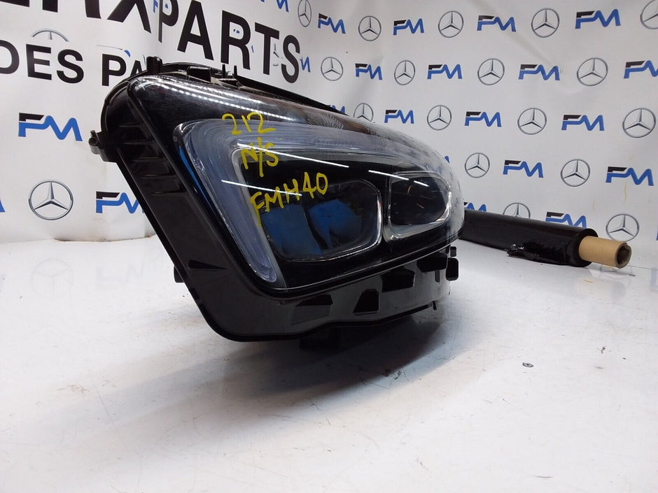 2014 MERCEDES E-CLASS W212 N/S Passenger Side Front Headlight FMH40 LED HIGH