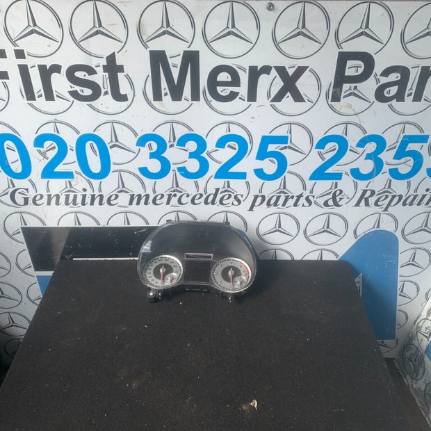 MERCEDES A CLASS W176 2013 DIESEL SPEEDOMETER INSTRUMENT CLUSTER A1769009401