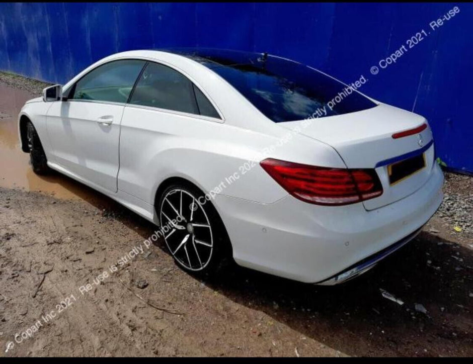 MERCEDES BENZ E-CLASS COUPE W207/BREAKING - FRONT BUMPER , BONNET AND BOTH WINGS