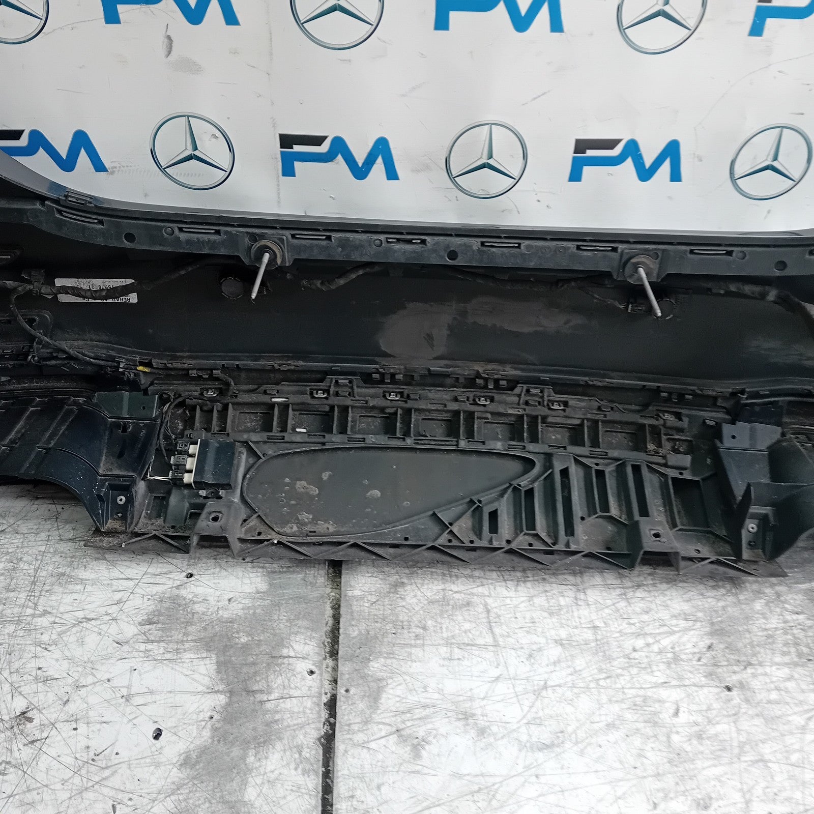 MERCEDES BENZ E-CLASS W213 SALOON REAR BUMPER GREY 2016 ON A2138850001 FMX77