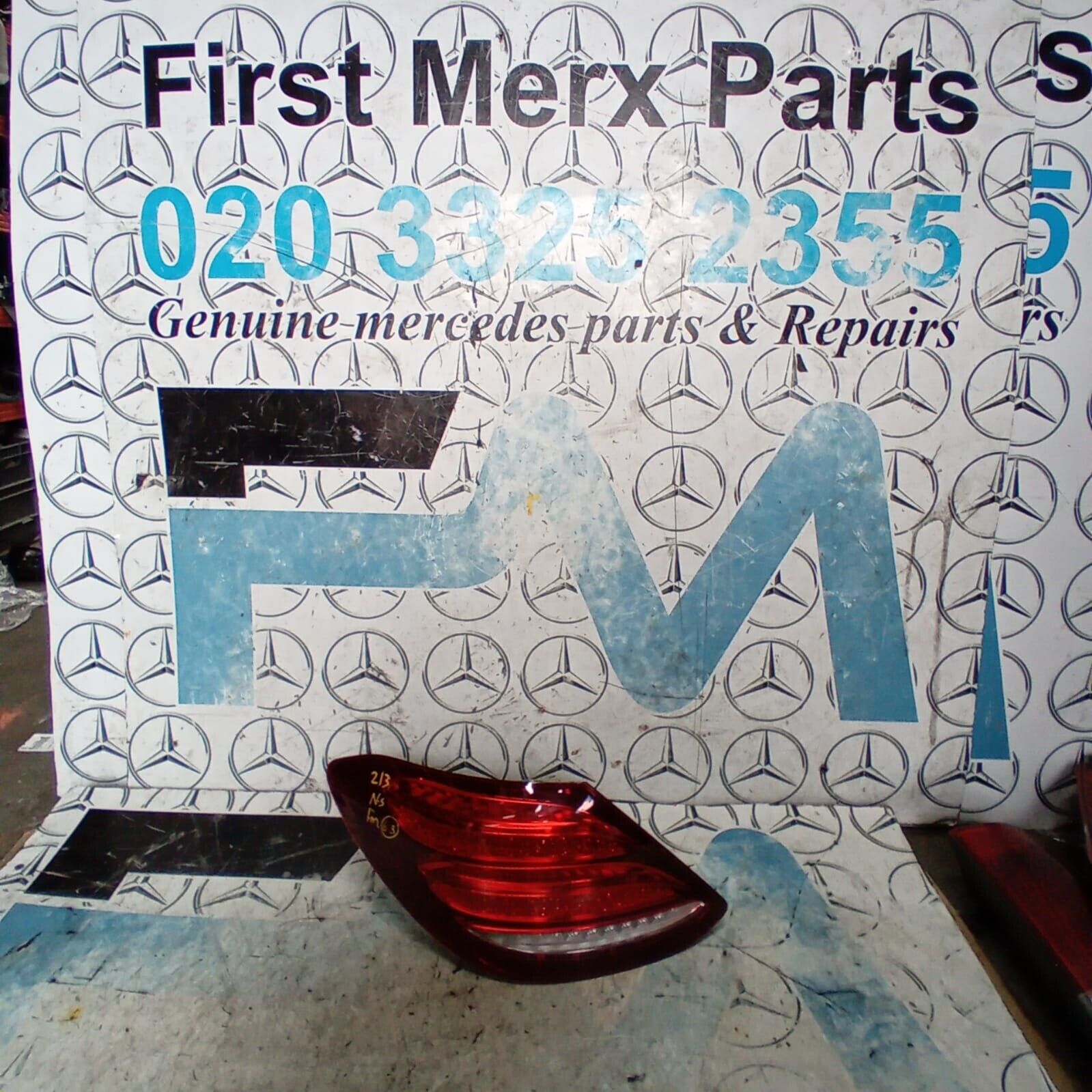 MERCEDES BENZ E-CLASS W213 E63 PASSENGER SIDE (NEAR SIDE) REAR LIGHT A2139067900
