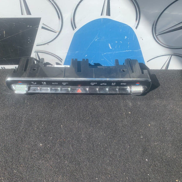 MERCEDES A CLASS A/C Heater Control Panel 2018-2023 A2479055902