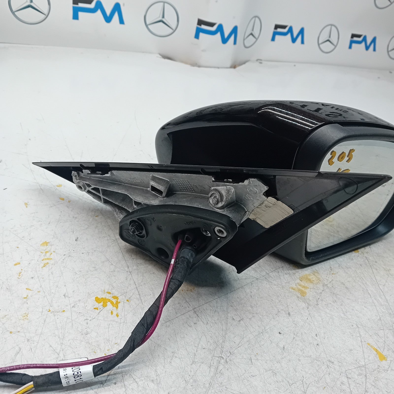 MERCEDES C-CLASS 2014 On W205 DRIVER SIDE WING MIRROR A2058104402 BLACK FMM6