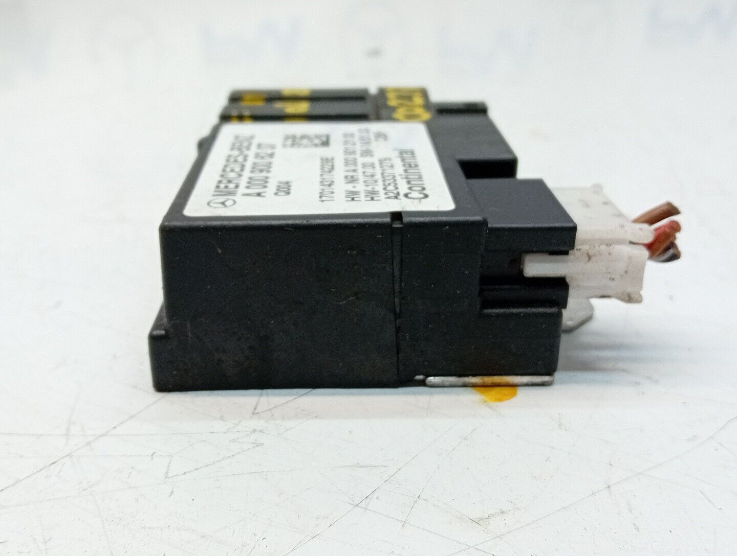 Mercedes  A B E W176 W212 W246 Fuel Pump Module Control Unit A0009006207 FM00278