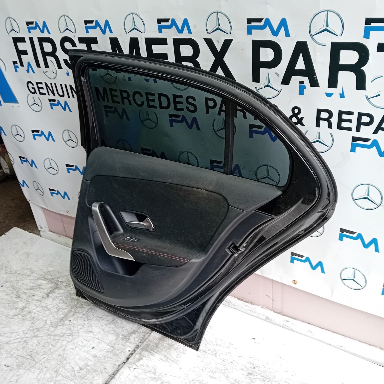 MERCEDES A-CLASS W177 SLN DRIVER REAR DOOR OSR BLACK 2018 ON COMPLETE FMD263