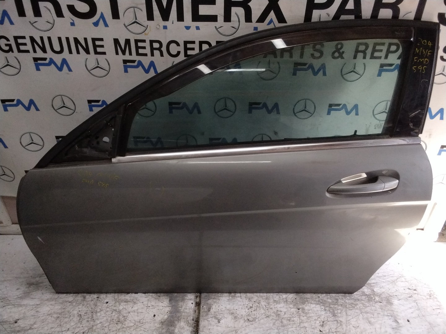 MERCEDES BENZ C-CLS W204 SLN PASSENGER FRONT DOOR NSF SILVER 2008-14  FMD595