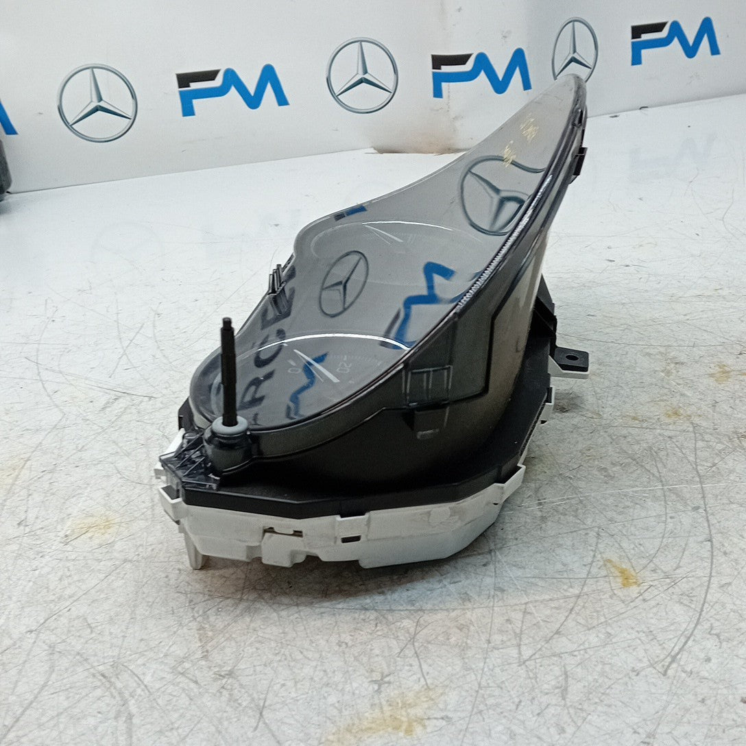 MITSUBISHI OUTLANDER MK3 SPEEDOMETER INSTRUMENT CLUSTER  8100C386 FM001605