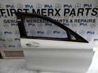 MERCEDES BENZ C-CLASS W205 DRIVER SIDE FRONT DOOR O/S/F COMPLETE WHITE  FMD88
