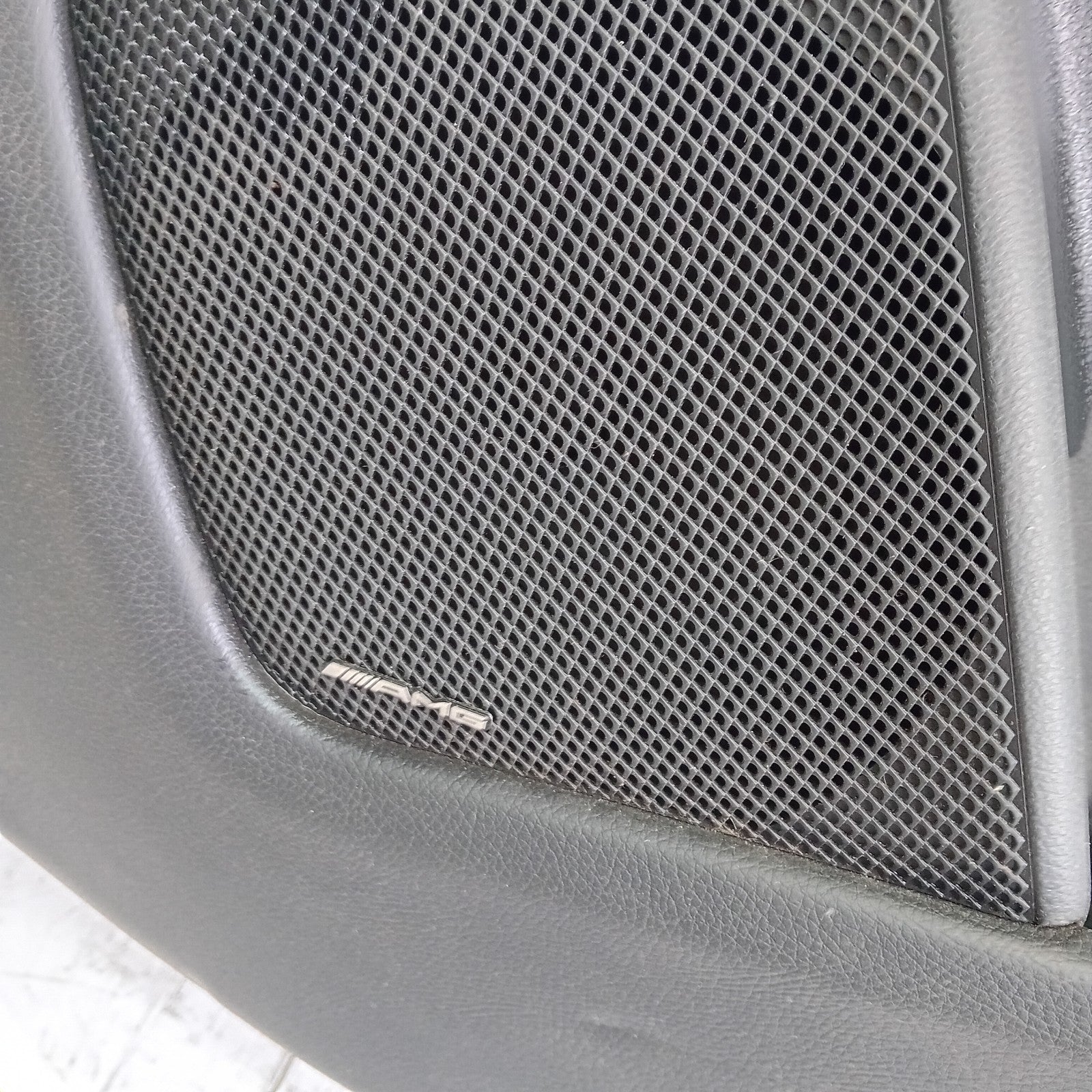 MERCEDES BENZ A-CLASS W176 DRIVER SIDE REAR DOOR O/S/R COMPLETE GREY FMD32