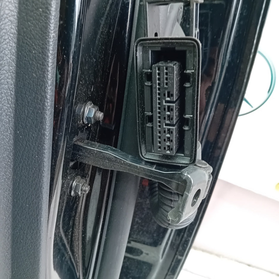 MERCEDES A-CLASS W177 SLN DRIVER REAR DOOR OSR BLACK 2018 ON COMPLETE FMD269