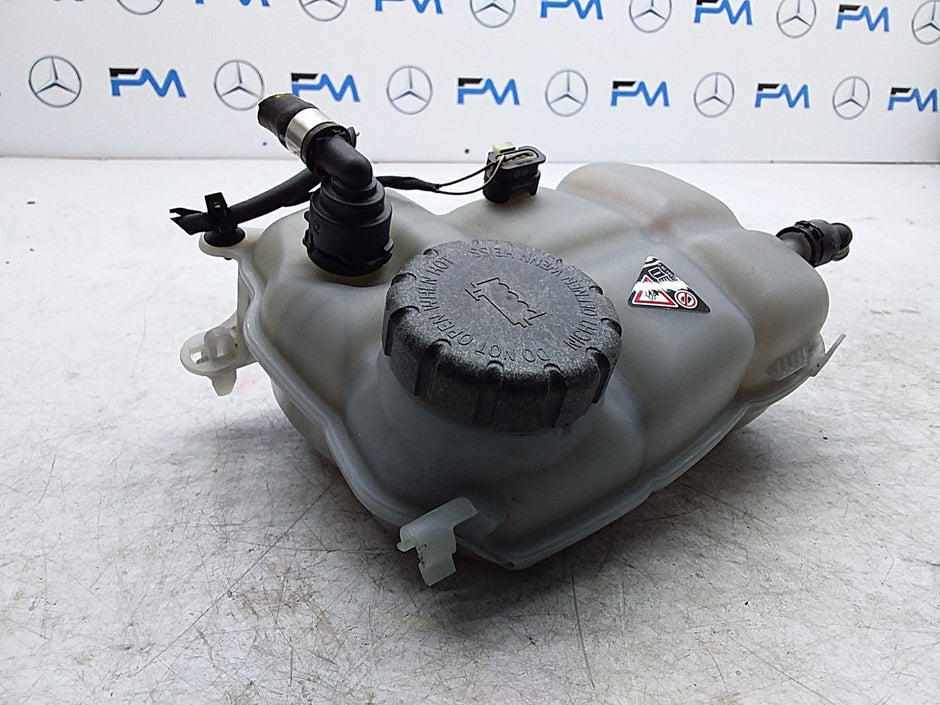 MERCEDES BENZ  B-CLASS W247 COOLANT EXPANSION TANK A2475000049 FMR471