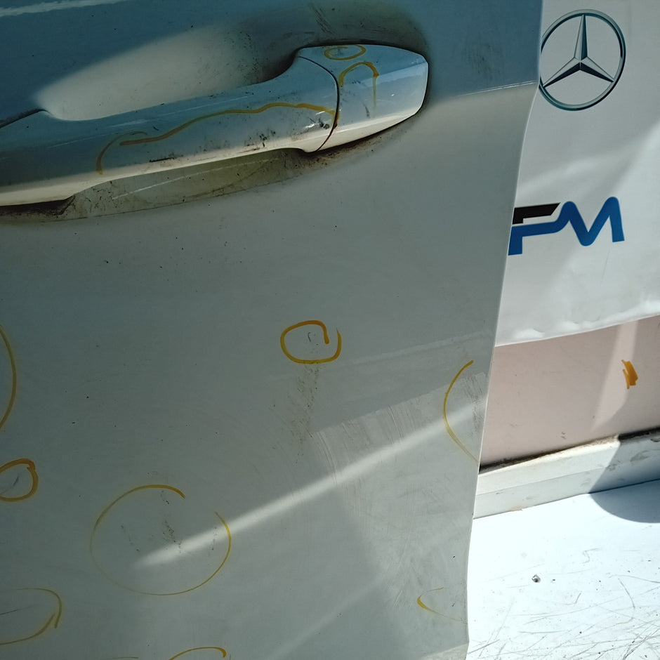 MERCEDES E-CLASS W212 PASSENGER FRONT DOOR NSF 2015 COMPLETE WHITE FMD521