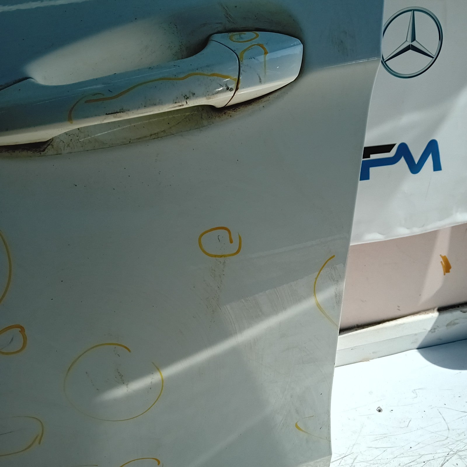 MERCEDES E-CLASS W212 PASSENGER FRONT DOOR NSF 2015 COMPLETE WHITE FMD521