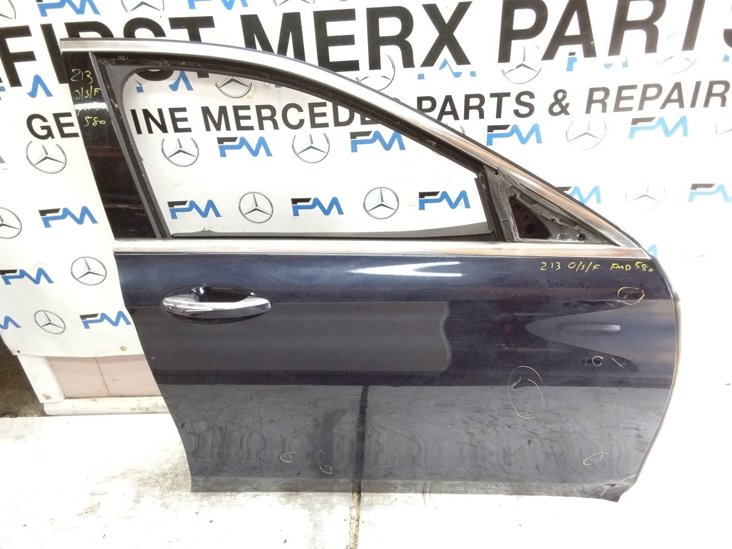 MERCEDES BENZ  E-CLASS W213 SLN DRIVER FRONT DOOR OSF BLUE 2016-20  FMD580