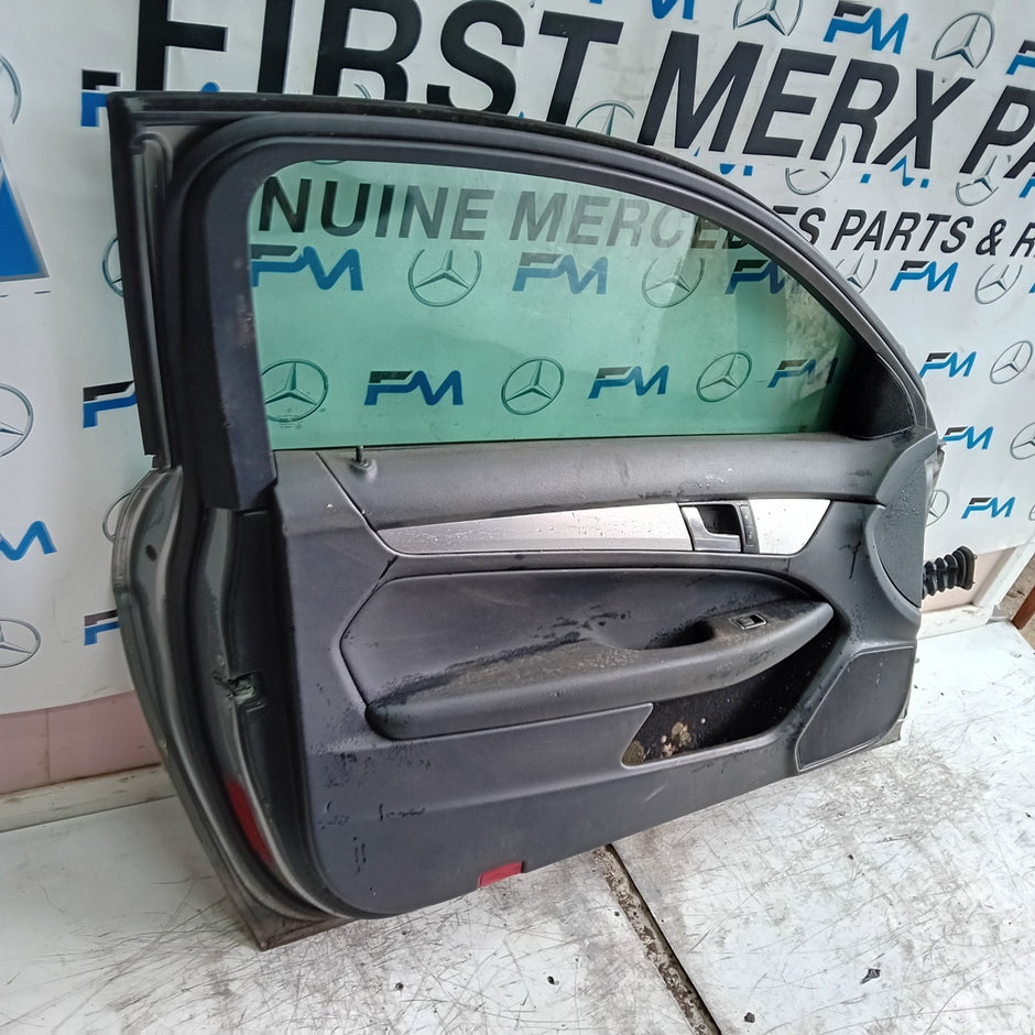 MERCEDES C-CLASS W204 PASSENGER FRONT DOOR NSF 2009-2014 GREY COMPLETE FMD406