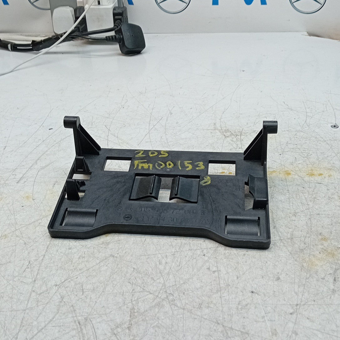 MERCEDES C CLASS W205 SAT NAV SYSTEM HEADUNIT MOUNT BRACKET A2055457200 FM001538