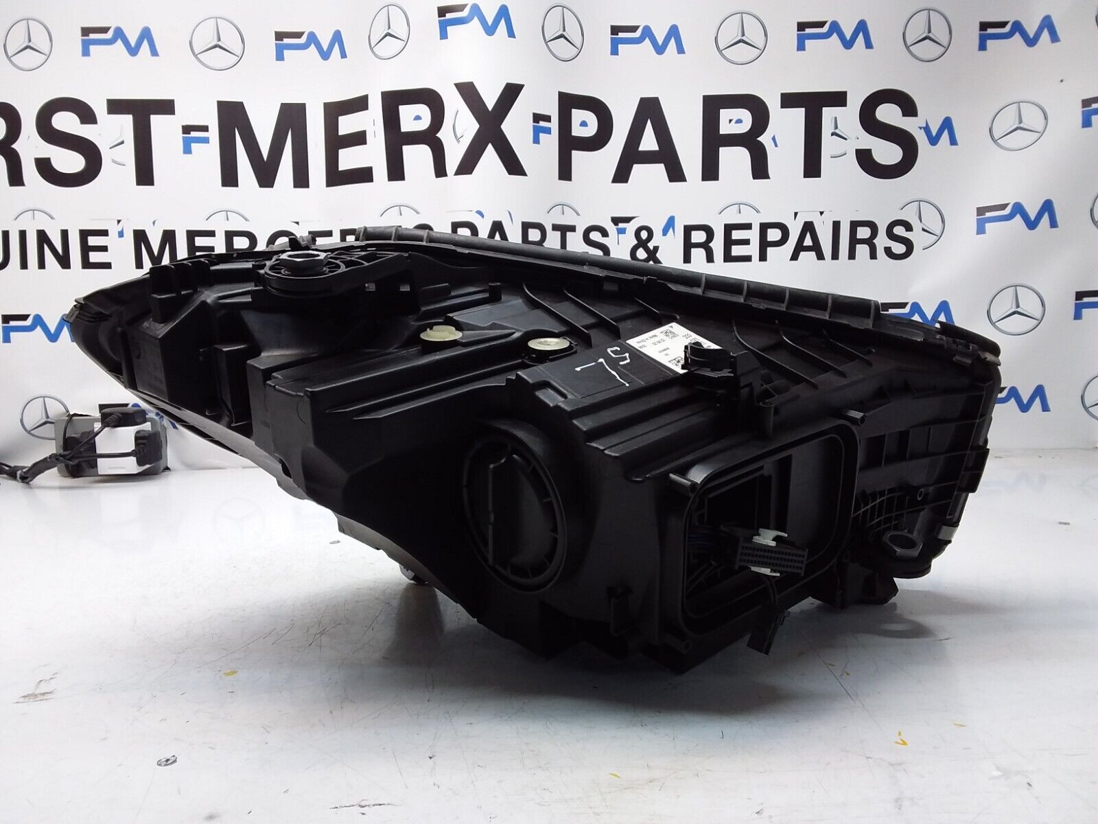 2023 MERCEDES C-CLASS W206 N/S Passenger Side Front Headlight A2069067703 FMH35