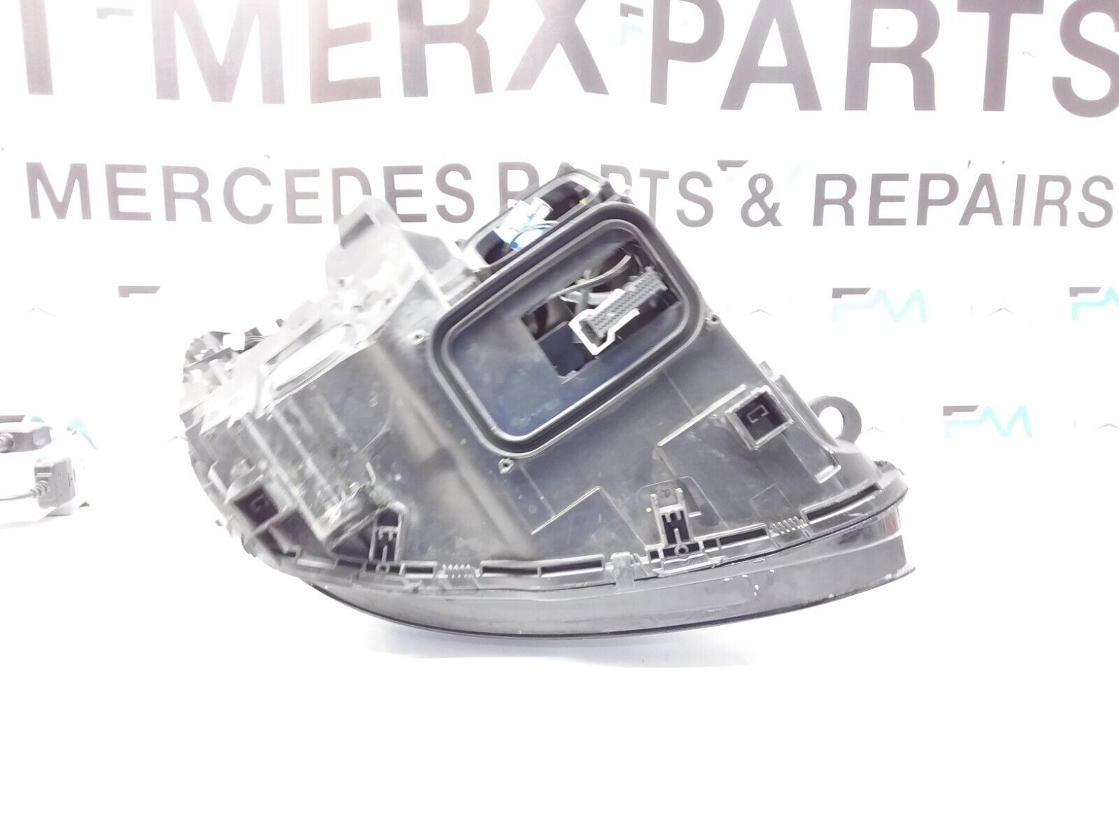2018 MERCEDES C-CLASS W205 N/S Passenger Side Front Headlight A20539060605 FMH20