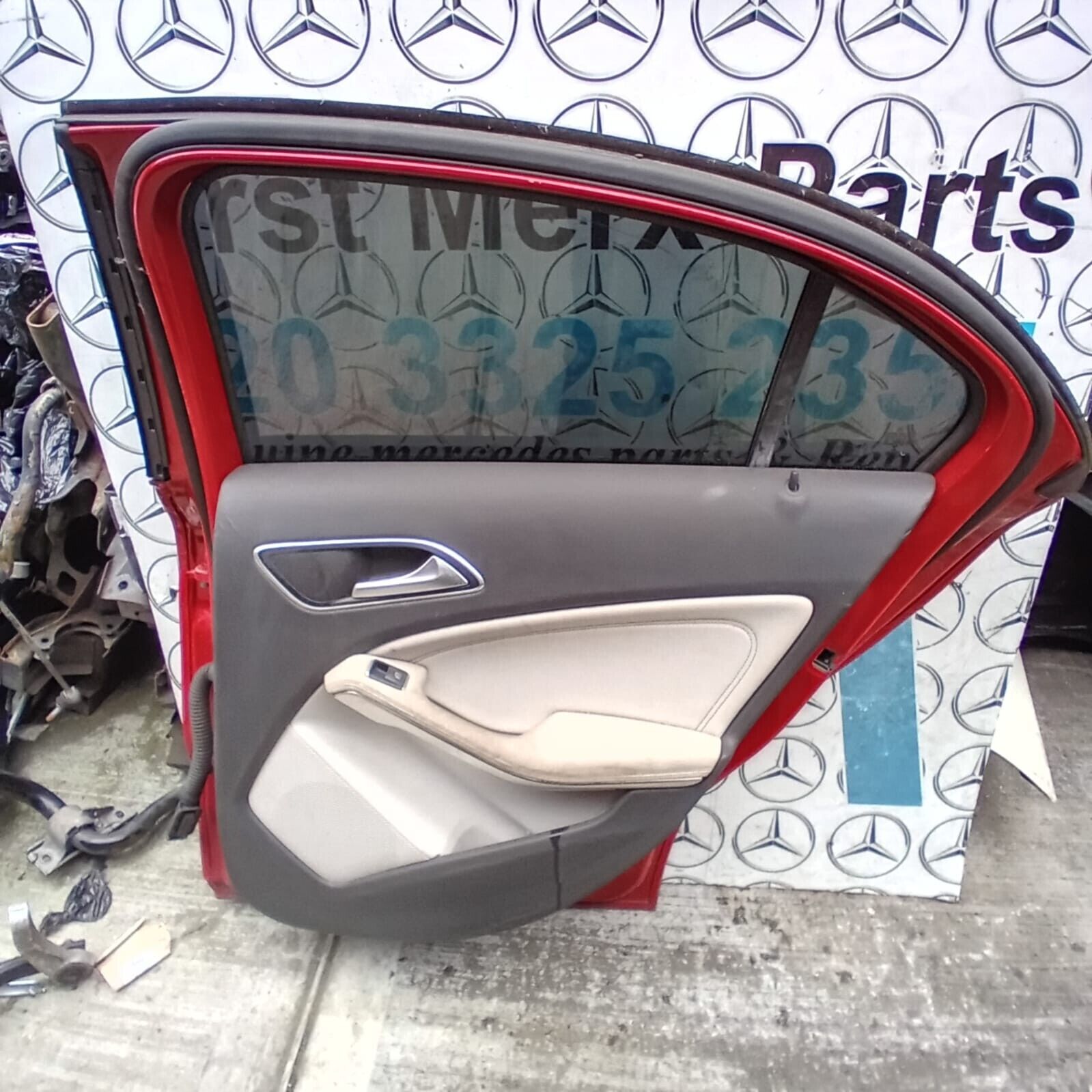 MERCEDES BENZ A-CLASS  W176  DRIVER SIDE REAR DOOR ( OFF SIDE REAR )