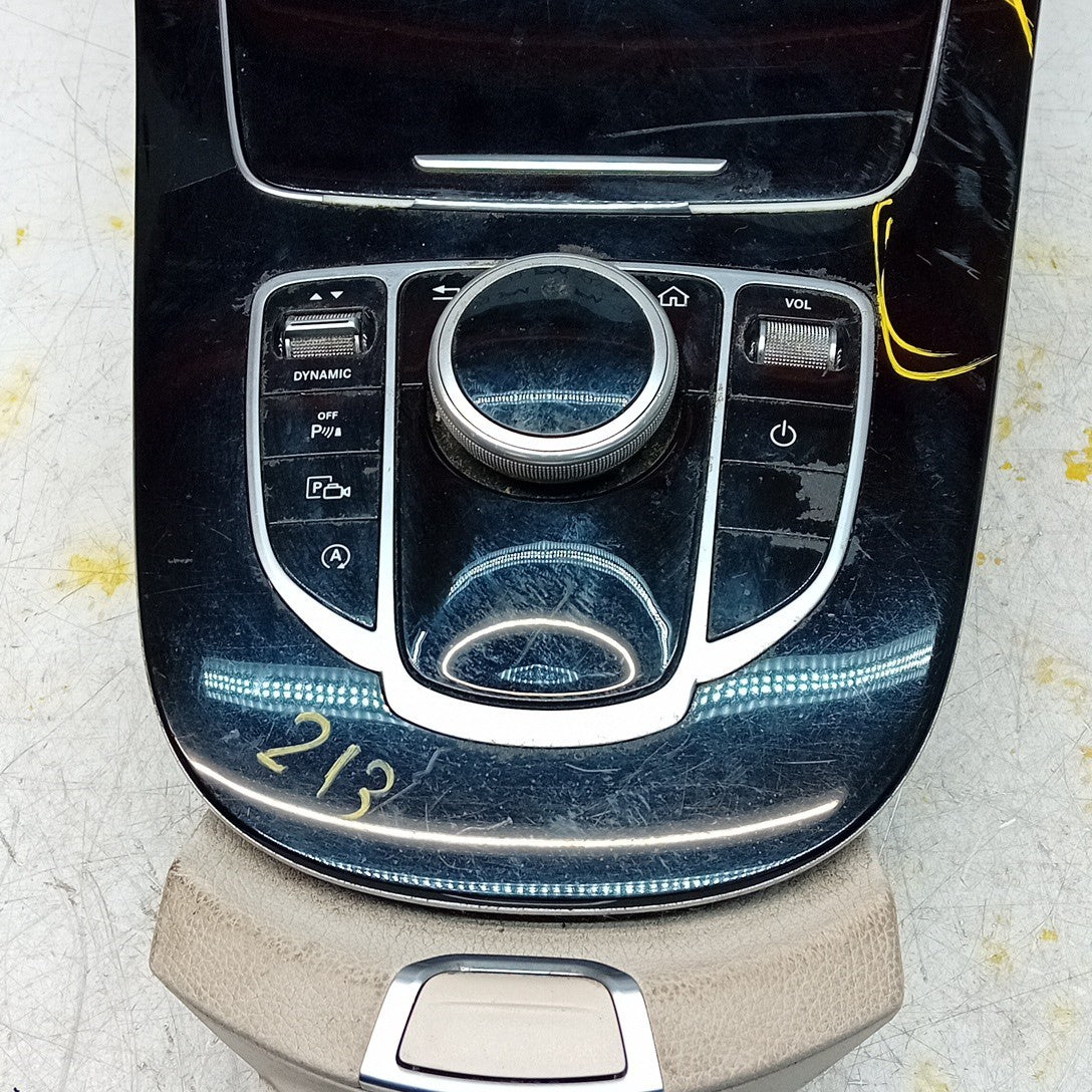  MERCEDES E-CLASS W213 CLIMATE & CENTRE CONSOLE A2138100815  COMPLETE FM001314