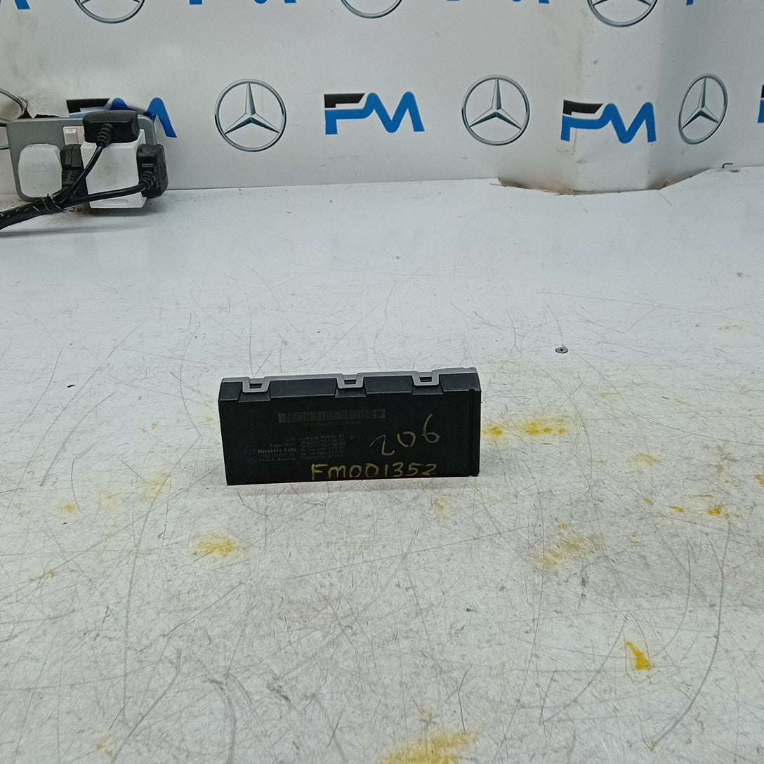 MERCEDES C-CLASS TAILGATE CONTROL MODULE W206 A2069005421  FM001352