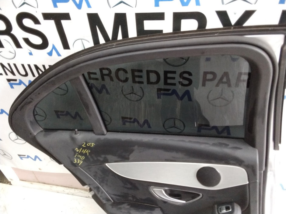 MERCEDES C-CLASS W205 SLN PASSENGER REAR DOOR NSR SILVER 2014 ON COMPLETE FMD339
