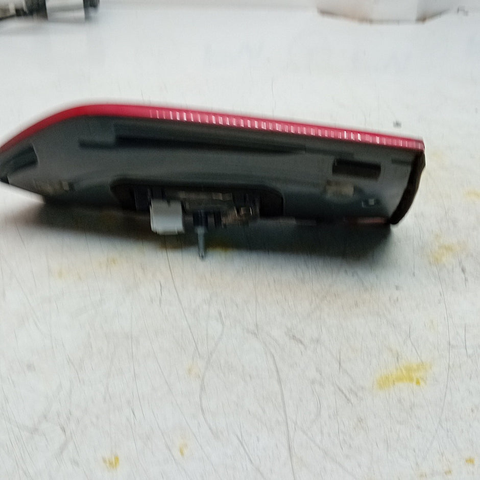 MERCEDES BENZ  E-CLASS W213 DRIVER RIGHT OS REAR TAIL LIGHT FMT263