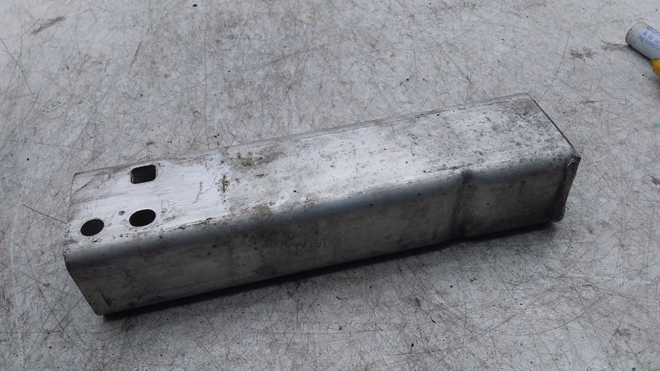 MERCEDES C-CLASS  FRONT LOWER REINFORCEMENT CRASH ABSORBER A2056203701  FMR396
