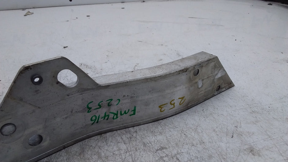 MERCEDES BENZ GLC X253 RADIATOR SUPPORT BRACKET RIGHT FMR416