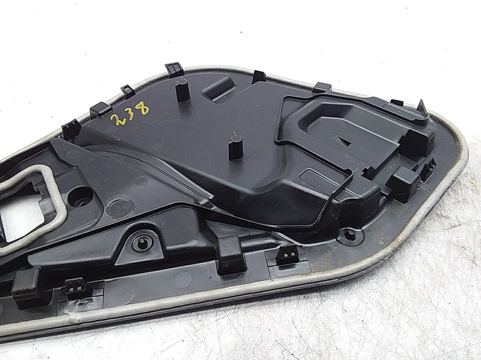 MERCEDES E-CLASS W238 INNER DOOR PANEL COVER FRONT RIGHT A2387200408 FMR205